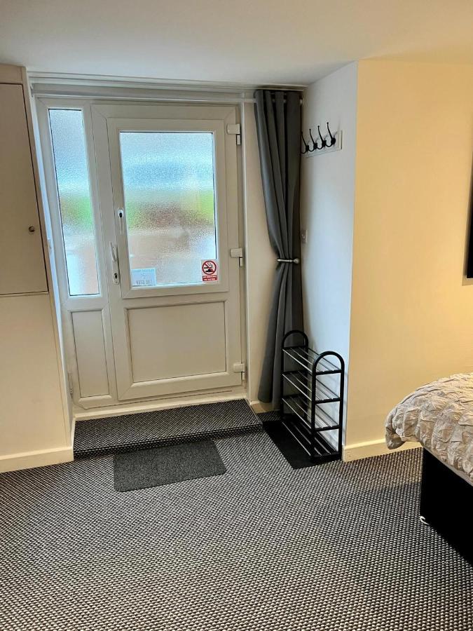 Basement Studio By The Bay Hotel Morecambe Kültér fotó
